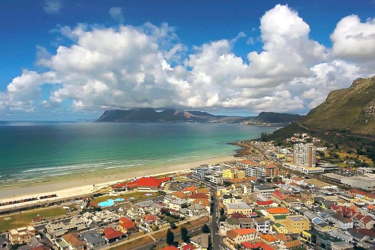 Surfers Penthouse Apartment Muizenberg Exterior photo