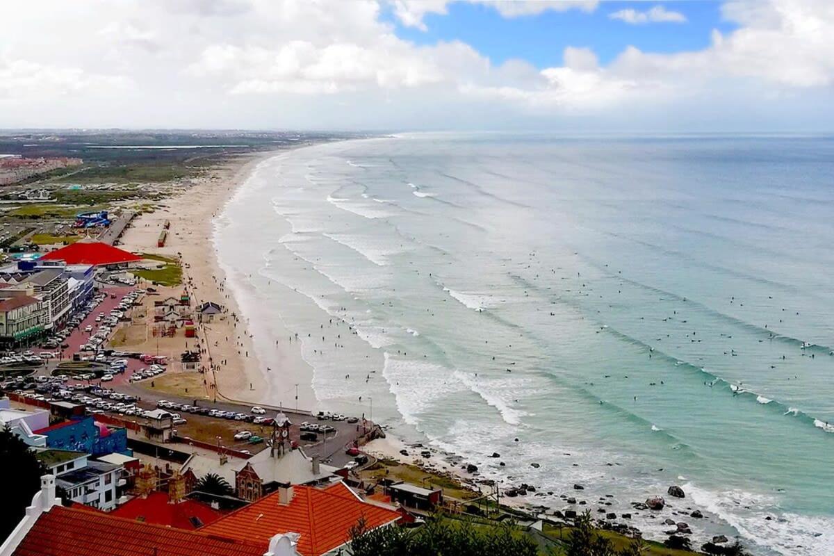 Surfers Penthouse Apartment Muizenberg Exterior photo